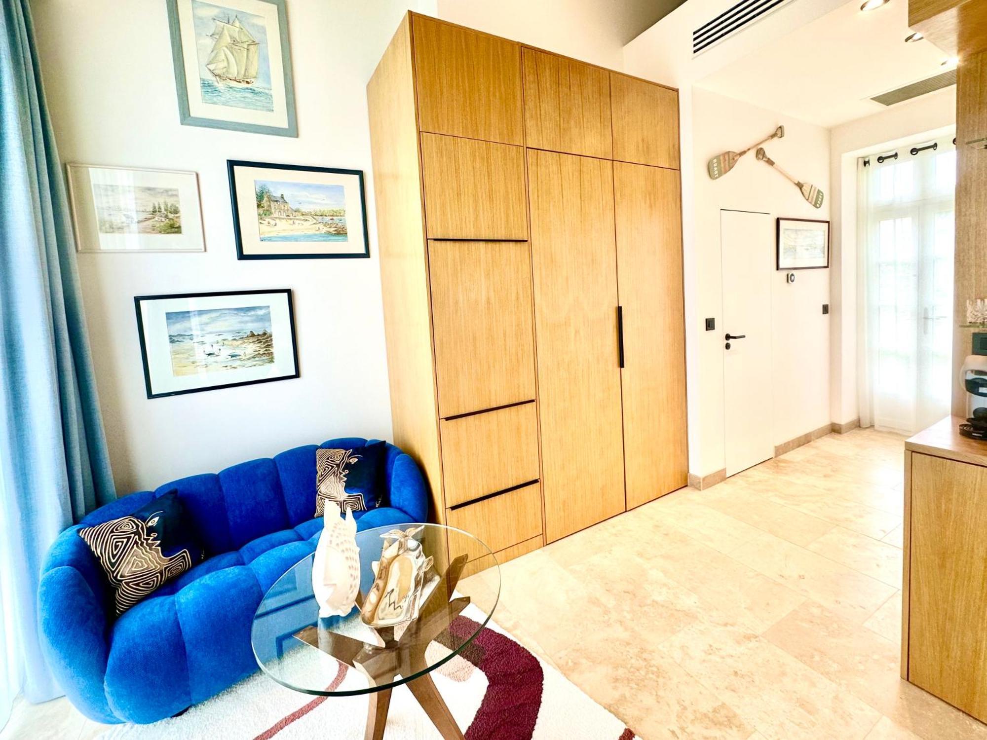 Chateau De Lafont Suites Saint-Vivien  Bagian luar foto